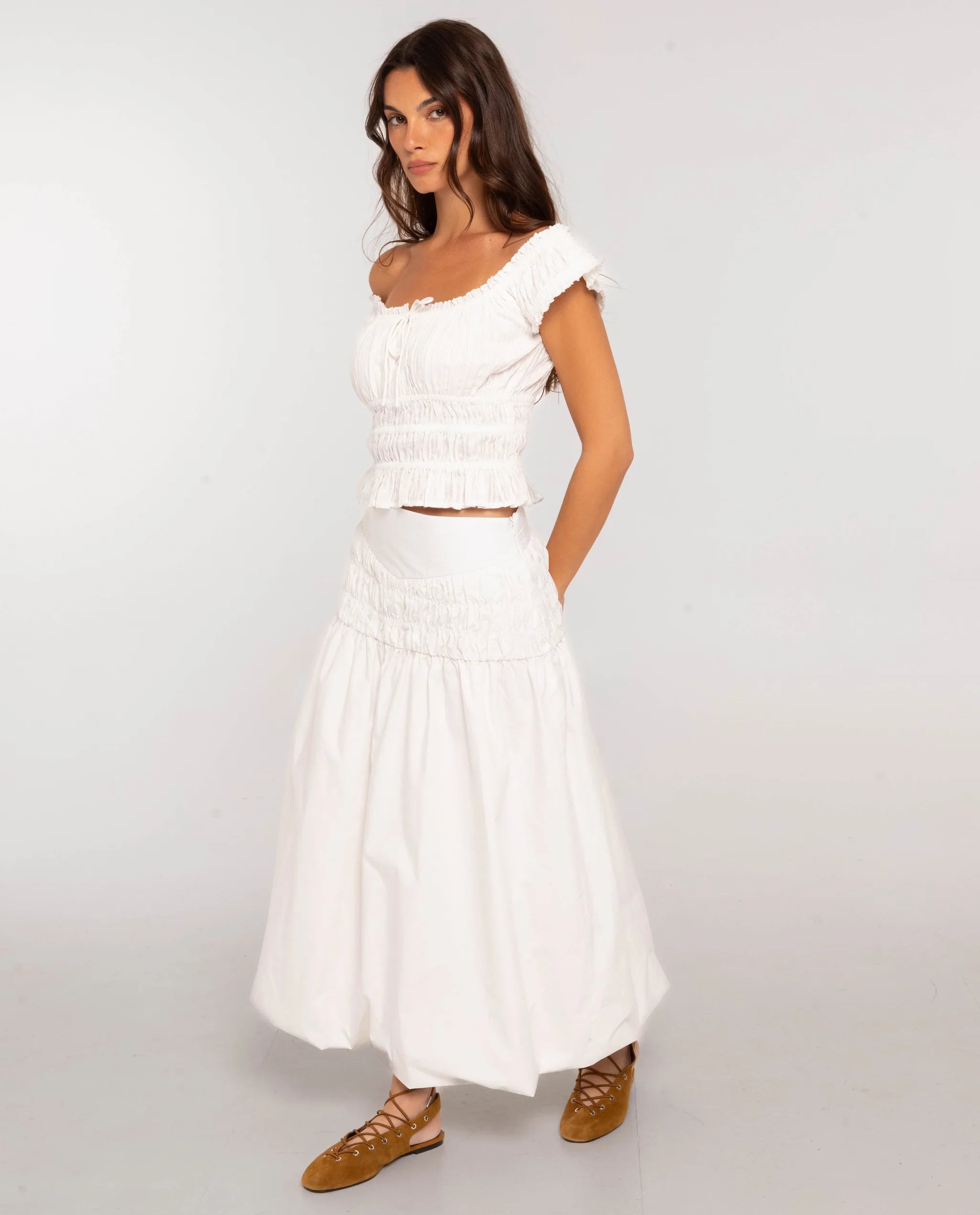 casual dress skirt 4 Casual Skirt Outfits for Summer