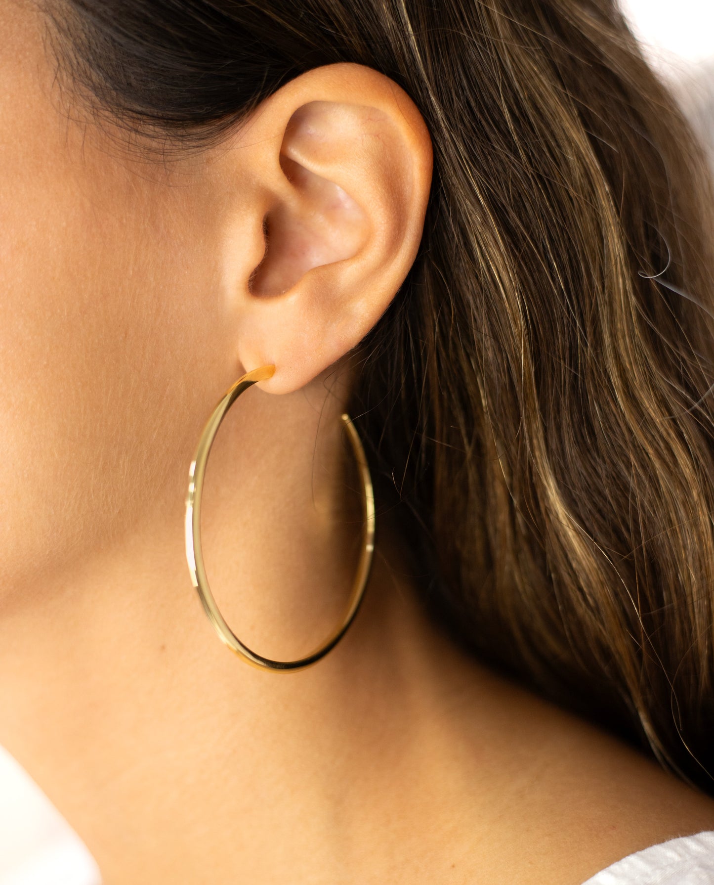 CLASSIC HOOPS - GOLD PLATED