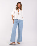 Blusa Blanca Manga Corta con Lazos en Escote | THE-ARE