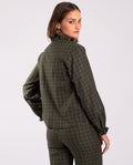 Blusa Cuadros Verde Volantes | Conjunto Blusa y Pantalón THE-ARE