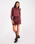 Blusa Burdeos Estampado con Manga Larga, Brillo y Nido de Abeja | THE-ARE