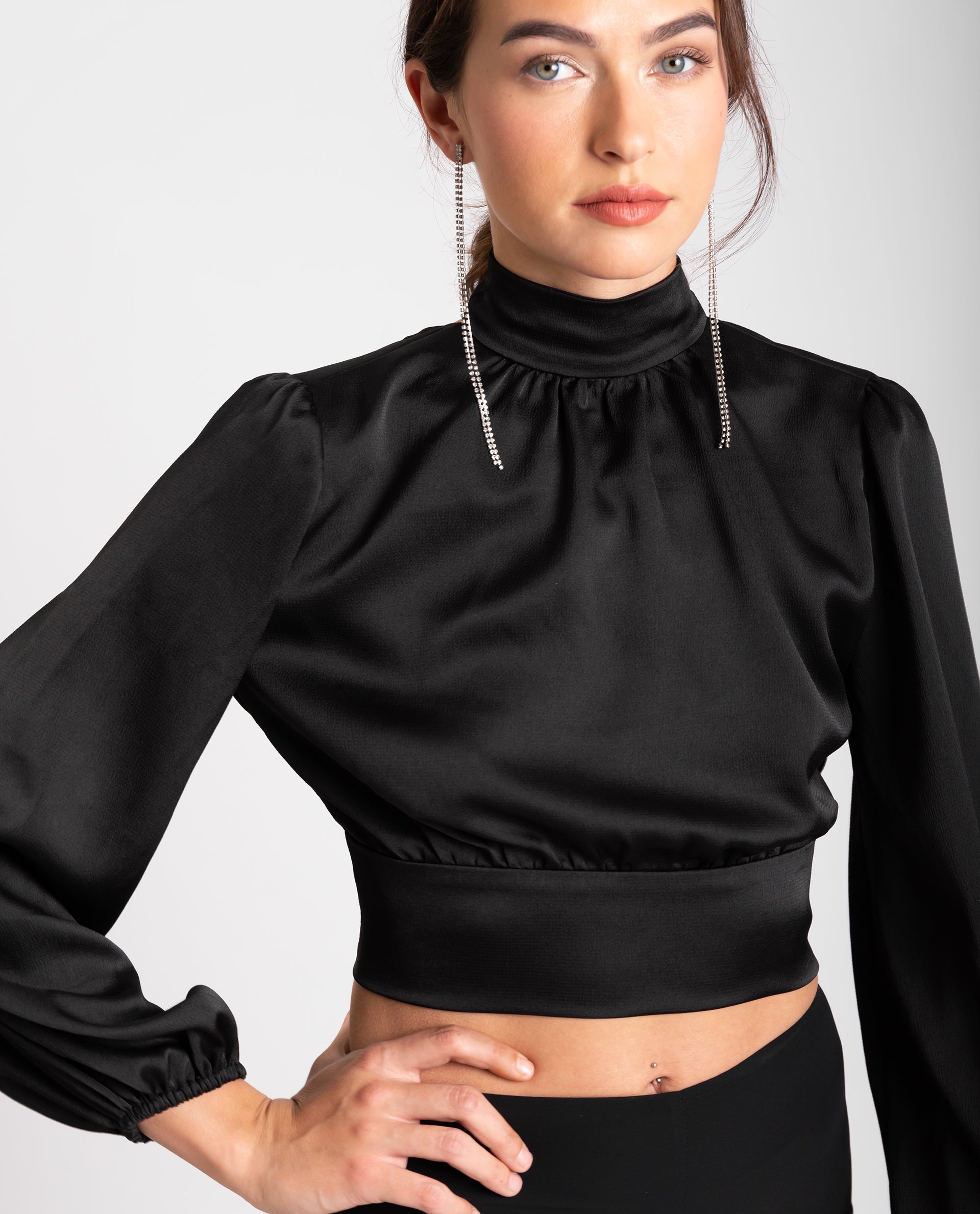 Blusa Negra Manga Larga Cuello Alto Blusas Manga Larga Negra