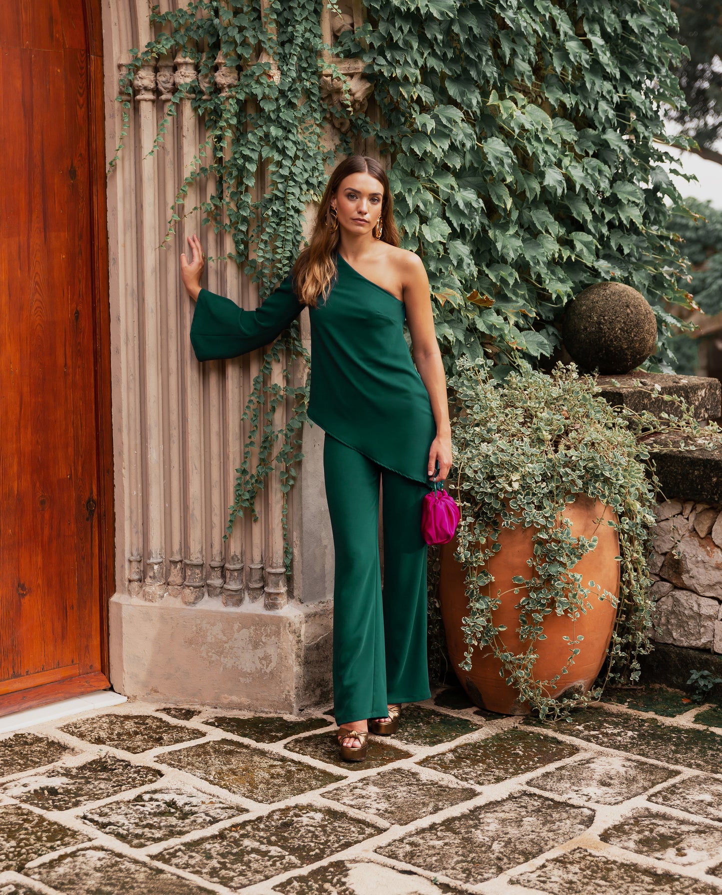 BLUSA MRS. OLMOS · VERDE BOTELLA Blusa Verde Asimétrica Elegante | Blusas Invitadas THE-ARE