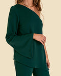 BLUSA MRS. OLMOS · VERDE BOTELLA Blusa Verde Asimétrica Elegante | Blusas Invitadas THE-ARE
