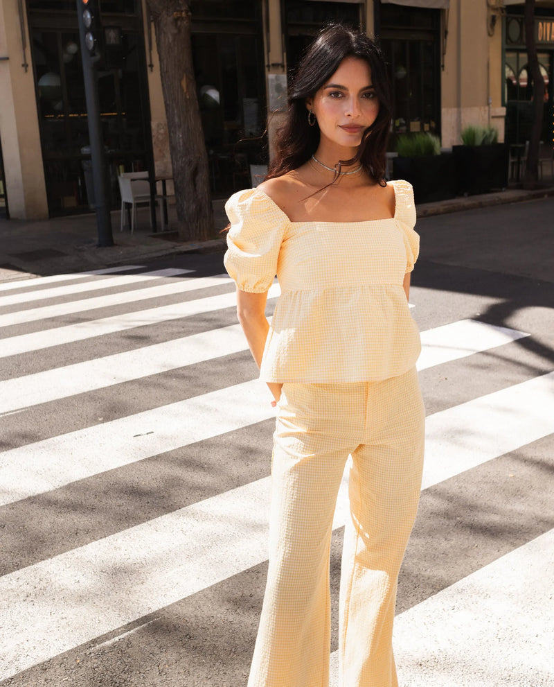 BLUSA SUNSET LOVER · AMARILLO