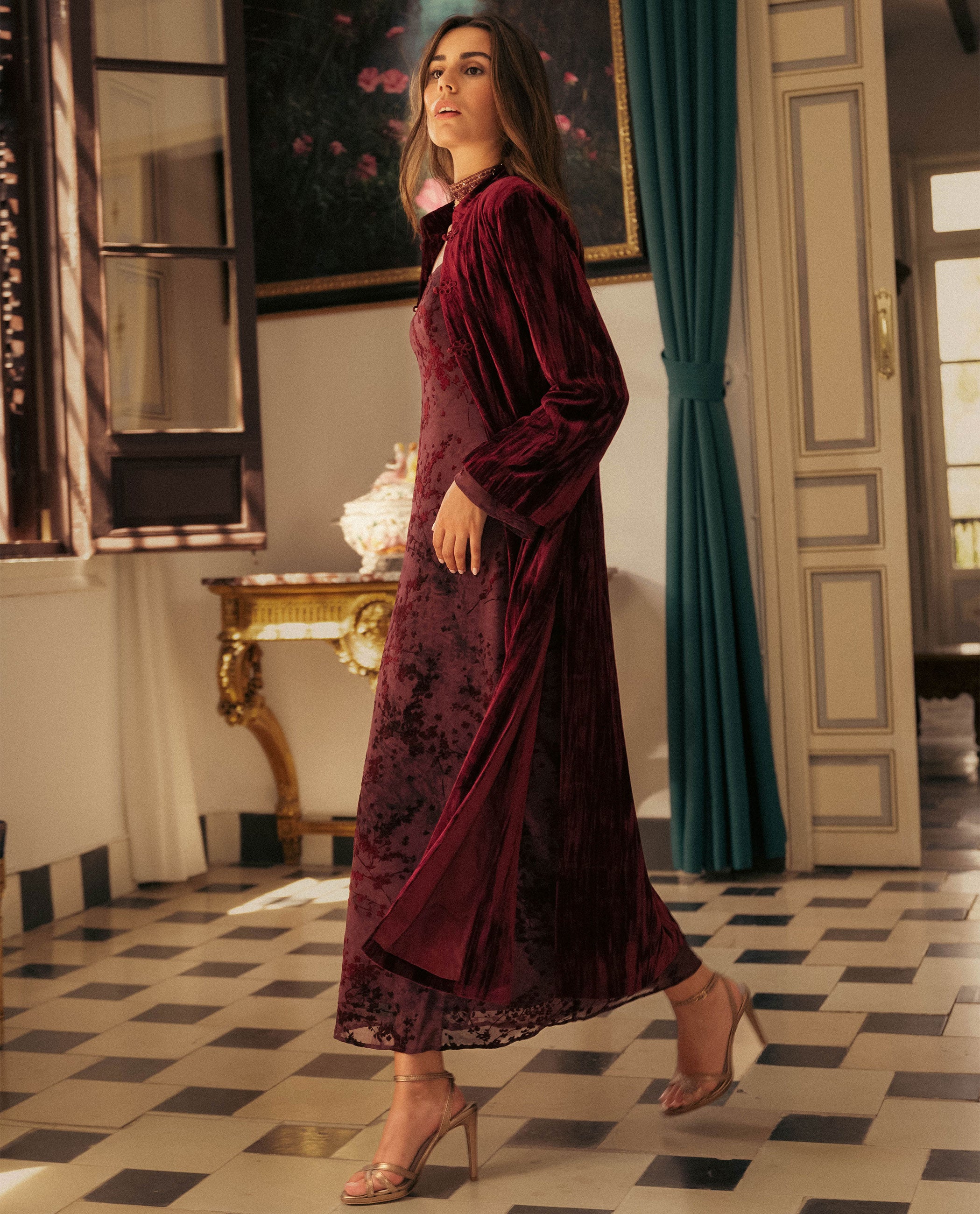 SIMONA KAFTAN - BURGUNDERROT