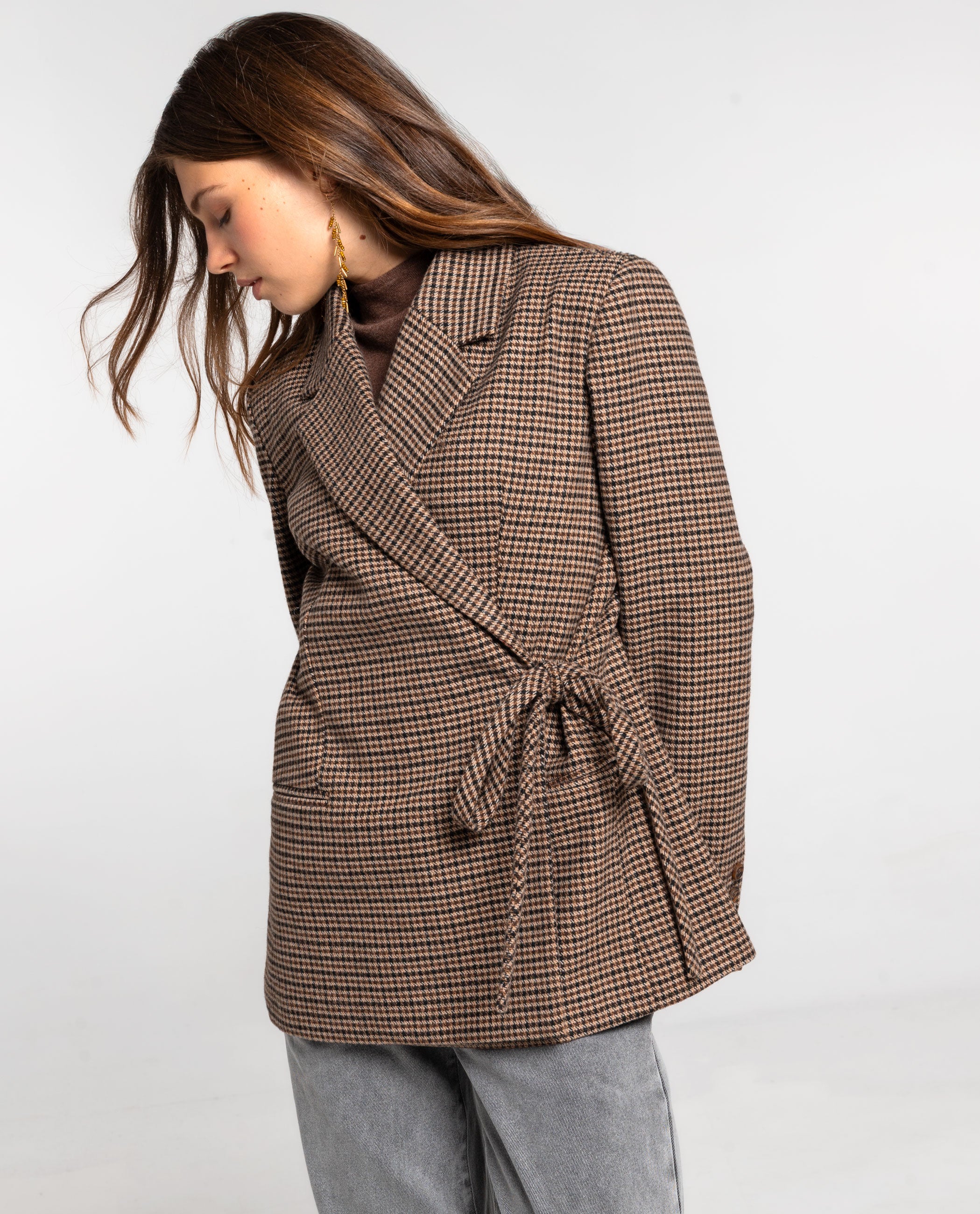 Blazer cruzada con solapa y lazada en la cintura Casual THE-ARE