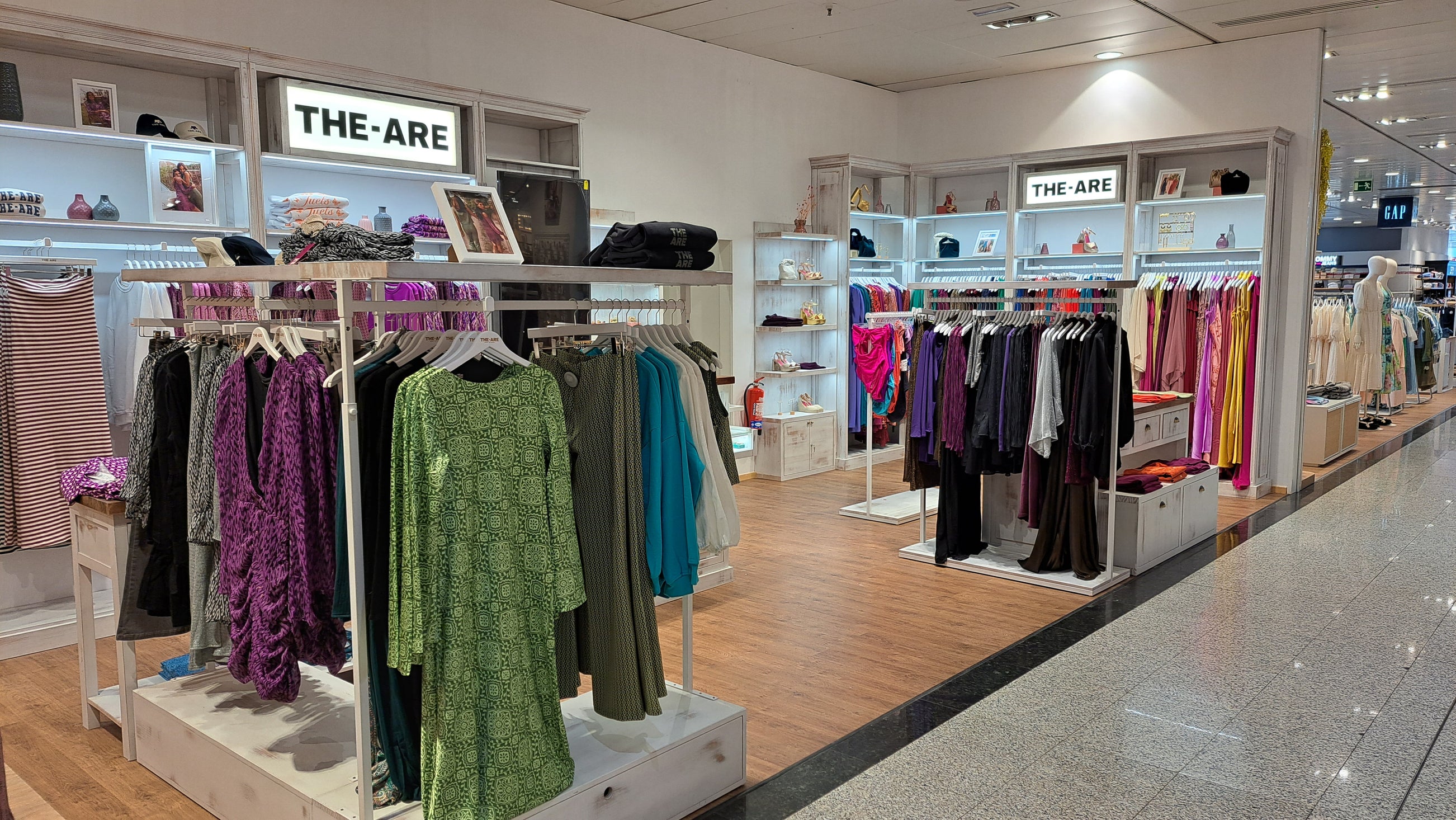 Tiendas THE-ARE | Compra ropa mujer en tiendas y El Corte Inglés