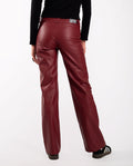 Pantalón Rojo Poliepiel de Mujer | THE-ARE