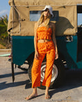 TOP SET BREEZE | Top Palabra de Honor Estampado Naranja | Colección Verano THE-ARE