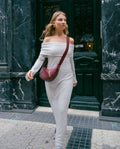Vestido Largo Blanco de Punto Canalé con Hombros Descubiertos | THE-ARE