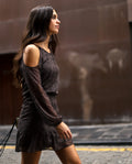 VESTIDO TOGETHER AGAIN | Vestido Corto Manga Larga Estampado Hombros Descubiertos | THE-ARE