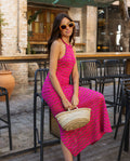 Vestido Largo de Punto Calado Fucsia Halter | THE-ARE