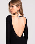 Vestido Largo Negro de Punto con Espalda Abierta | THE-ARE