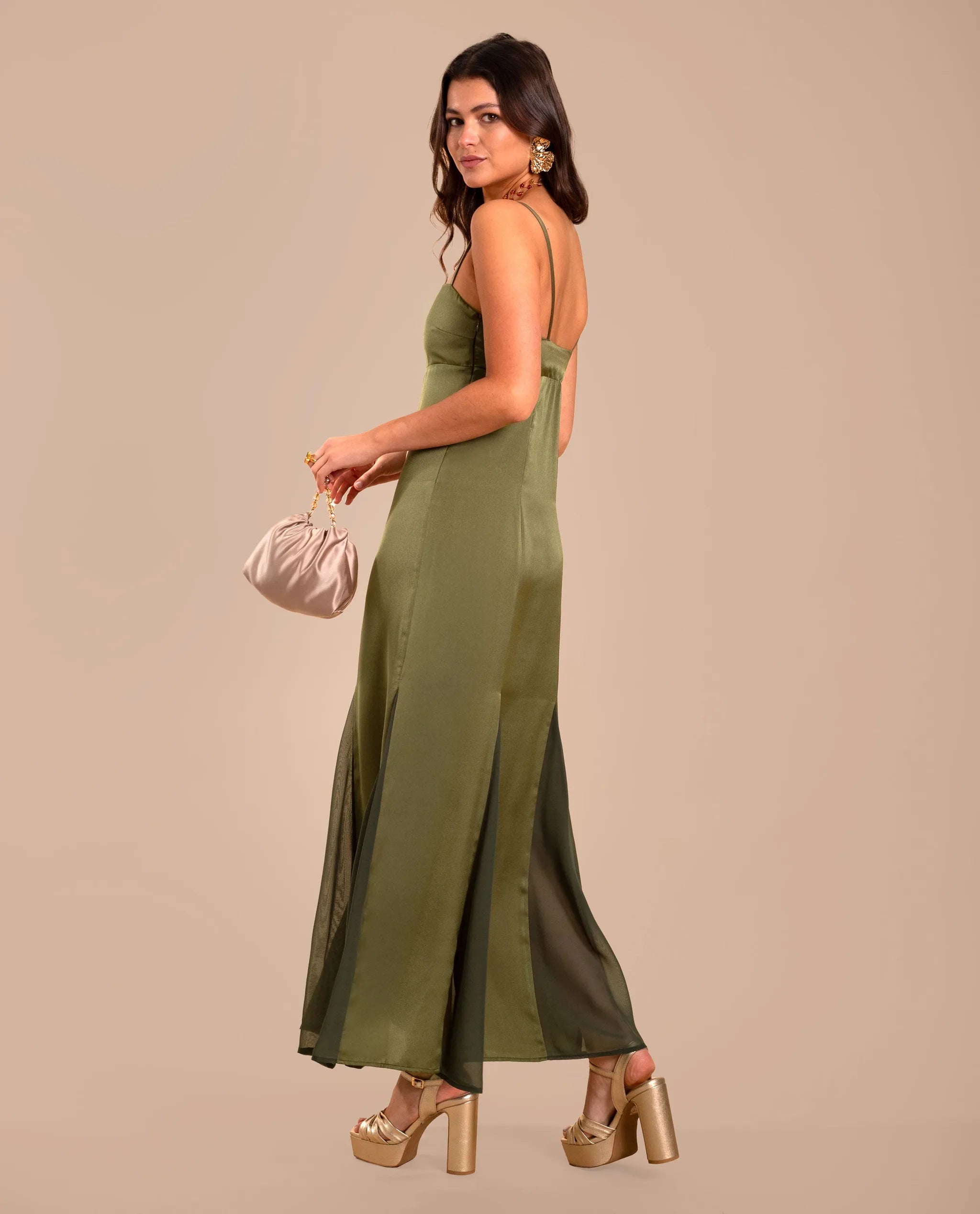 Green Midi Dress for Wedding Guests with Straps | THE-ARE Green Midi Dress for Wedding Guests with Straps | THE-ARE