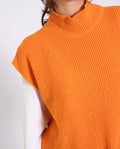 CHALECO HERE OR THERE | Chaleco Punto Mujer Naranja con Cuello Alto | THE-ARE
