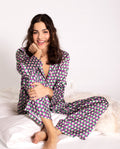 PIJAMA OVERJOYED | Pijama THE-ARE x @mariafrubies | Camisa Larga Geométrico