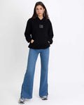 SUDADERA PURPOSE | Sudadera Negra de Mujer con Capucha y Bolsillos | THE-ARE