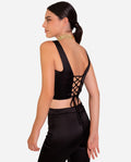 TOP THANK YOU, NEXT | Top Corsé Negro Satinado con Espalda Entrelazada | THE-ARE