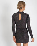 VESTIDO NOT PLANNED | Vestido Corto Plata con Manga Larga | Colección Fiesta THE-ARE