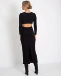 VESTIDO INSPIRE OTHERS | Vestido Negro Cut Out Midi con Manga Larga | THE-ARE
