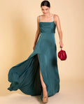 MRS. HUDSON | Vestido comprido verde elegante | Coleção THE-ARE Guest