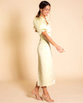 VESTIDO MRS. WALDORF | Vestido Midi Amarillo Espalda Descubierta | Colección Eventos THE-ARE