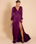 VESTIDO MRS. HERCE | Vestido Largo Elegante Cruzado Satinado Ciruela | Eventos THE-ARE